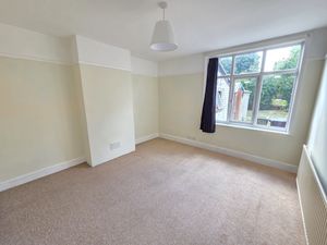 Dining room- click for photo gallery